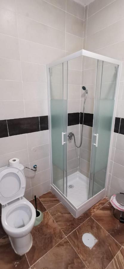 Hostal Gracia Torrejón de Ardoz Exterior foto
